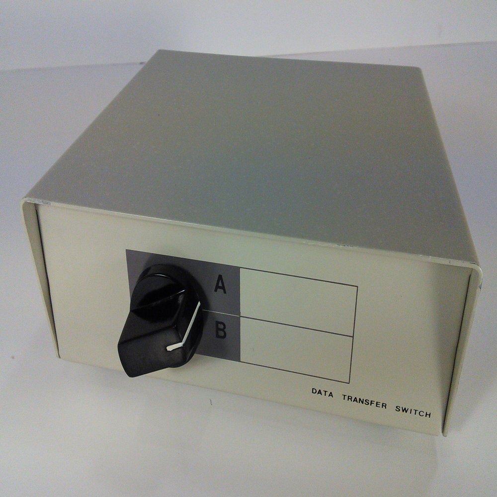 AB 2 Way Switch Box, DB25 Female