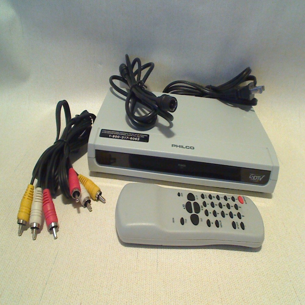 Philco TB100HH9 Digital to Analog TV Converter Box