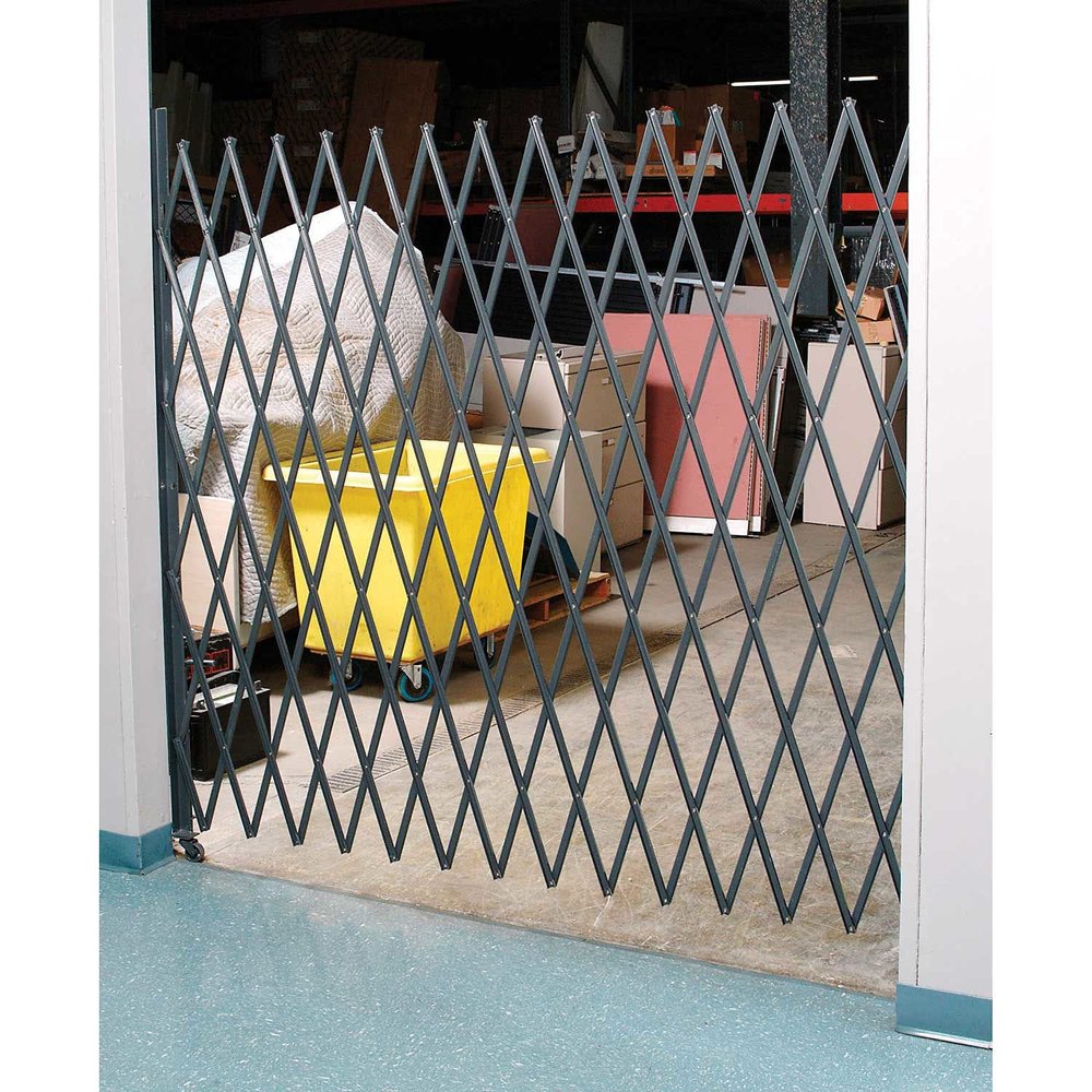 Global Industrial 5-1/2'W Single Folding Security Gate, 6-1/2'H