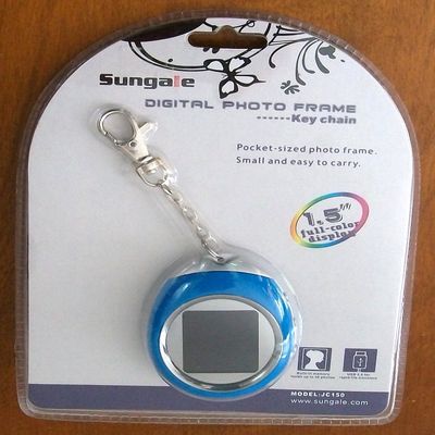 Sungale 1.5" Keychain Frame, model JC150, colors may vary
