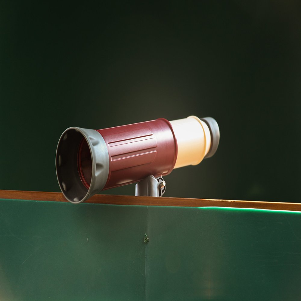 Swing Kingdom Magnifying Telescope (Red)