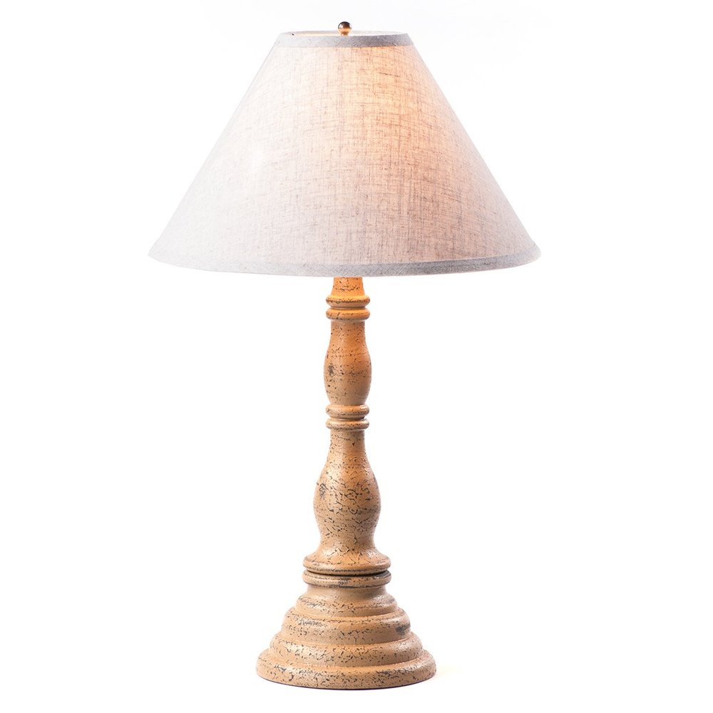 Irvin's Tinware Davenport Lamp in Americana Pearwood with Shade