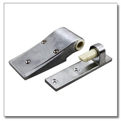 Kolpak 236211075 Kolpak 236211075 DOOR HINGE - UPPER (236211075)