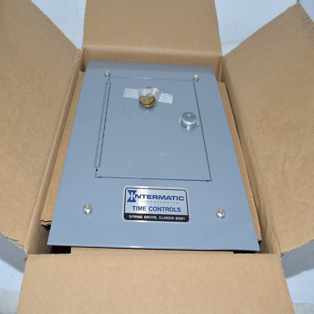 Intermatic 2T308A Flush Access Panel, 6" X 9 1/8" X 4 1/8" Standard Flushmount W/Lock - Gray