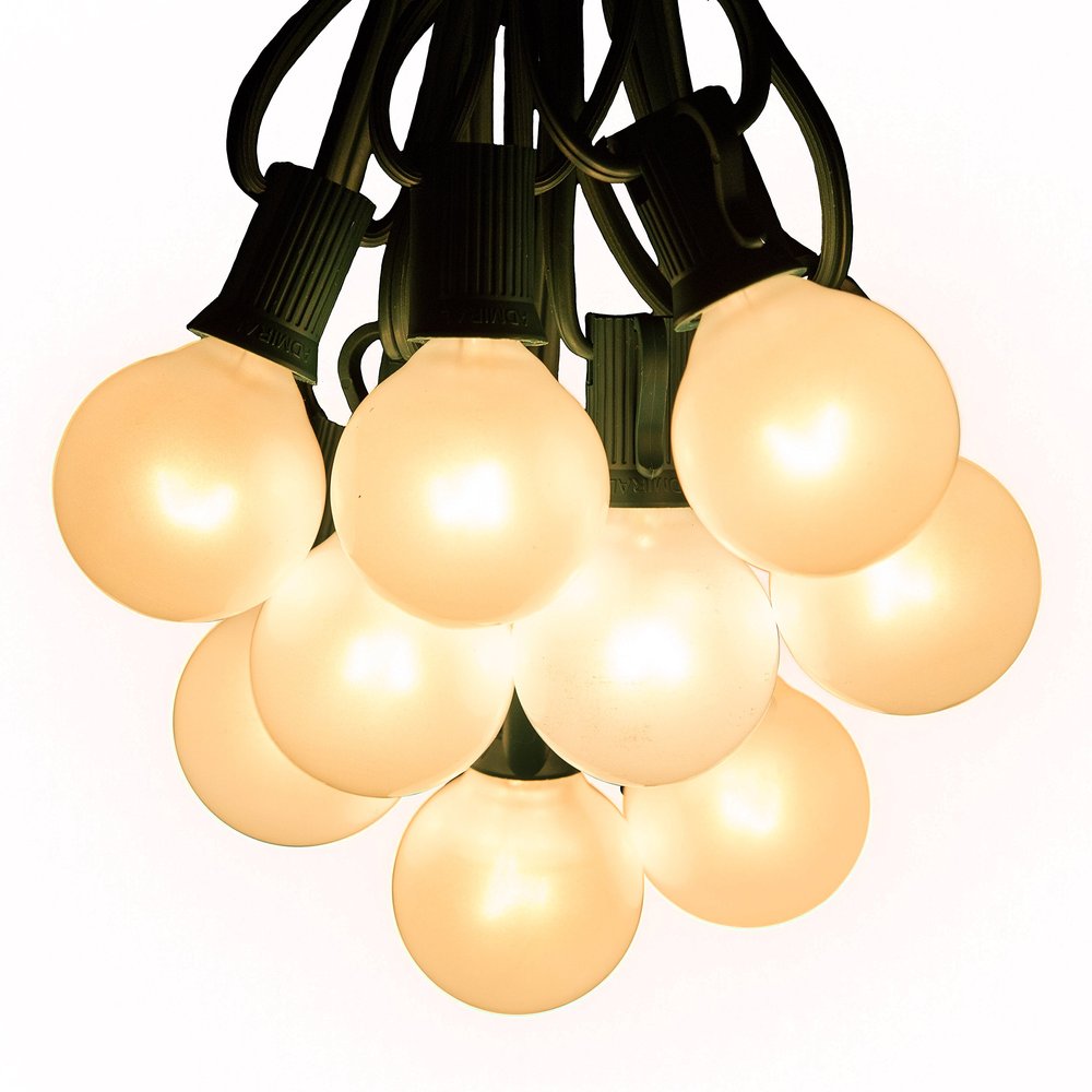 G40 White Pearl Outdoor Patio Globe String Lights (25 Foot - Green Wire)