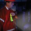 Streamlight 68750 Dualie 3AA 140-Lumen Intrinsically Safe Industrial Flashlight with Spot/Flood and 3 "AA" Alkaline Batteries, Yellow view 3