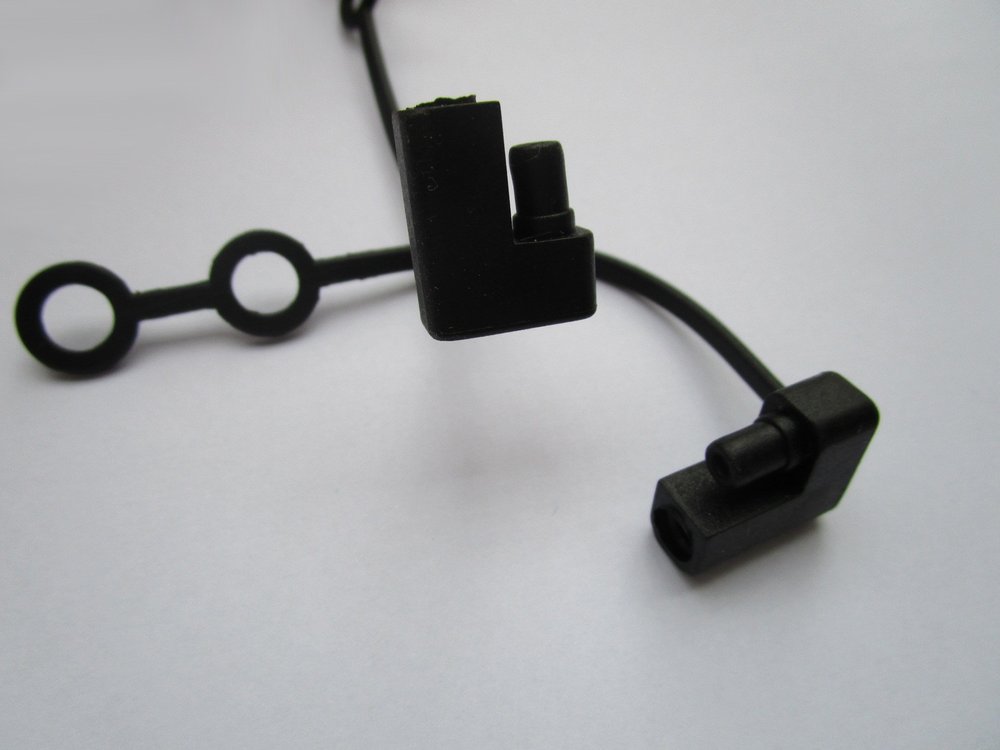 100 Pcs SAE Waterproof Cover Cap for SAE DC Power Solar Automotive Connector Black Color