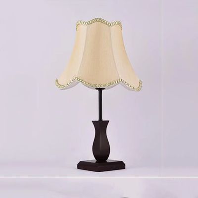 LIN XIAO HAO mayu Desk Lamp with Switch E27 Bedside Bedroom Lamp Simple Fashion Eye Care Study Wood & Cloth Shade Small Table Lamp