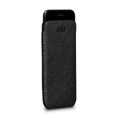 UltraSlim Classic Leather Sleeve for iPhone 8/7 / 6s / 6 (Black)