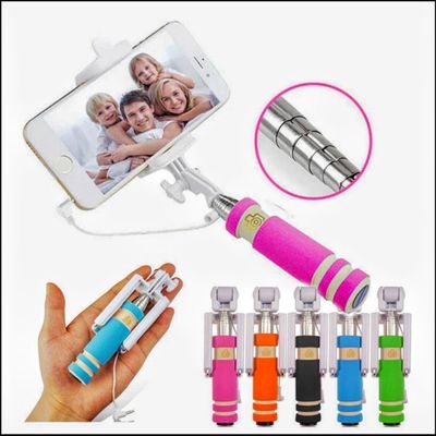 Selfie Stick mini Compatible with a wide range of smartphones (Black only)
