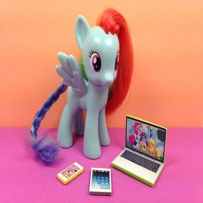 happyblockbuilder Compatible with My Little Pony Accessories MLP Laptop, Tablet, Phone Lot Set Toy 3 Custom Pieces Pony NOT Included