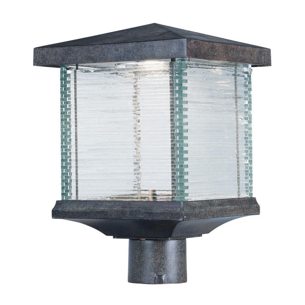 Maxim Lighting Triumph VX Outdoor Lantern | Earth Tone Finish | Clear Glass Shade | Transitional Outdoo Lantern | Ideal for Porches, Entryways & Patios | Dimmable | 55735CLET