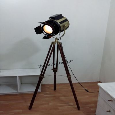THOR INSTRUMENTS Classic Theatre Spot Light with Solid Wooden Tripod - Floor Lamp Vintage/Retro Rustic Vintage Home Decor Gifts