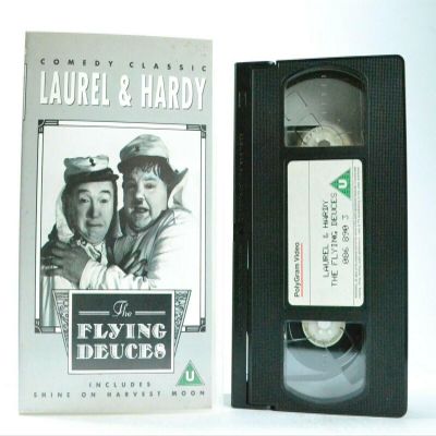 Laurel And Hardy: The Flying Deuces [VHS]