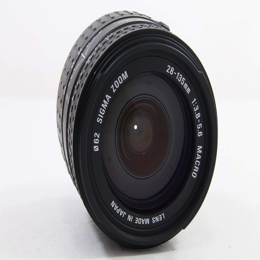 Sigma 28-135mm f/3.8-5.6 Aspherical IF Macro Lens for Pentax SLR Cameras