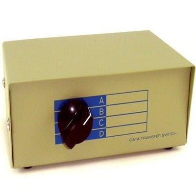 APC 1407 4-Port Network Switch