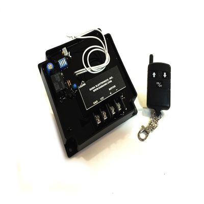 GAMA Electronics R.F. Remote Control Transmitter Receiver Polarity Reversing DC Motor Control