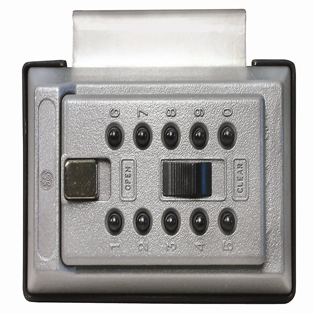 Kidde 001017 AccessPoint Over the Door Mount Key Safe , Gray