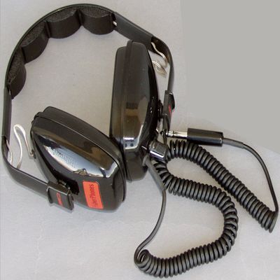 Fisher Labs 9720971000 Headphones with Knob Controls