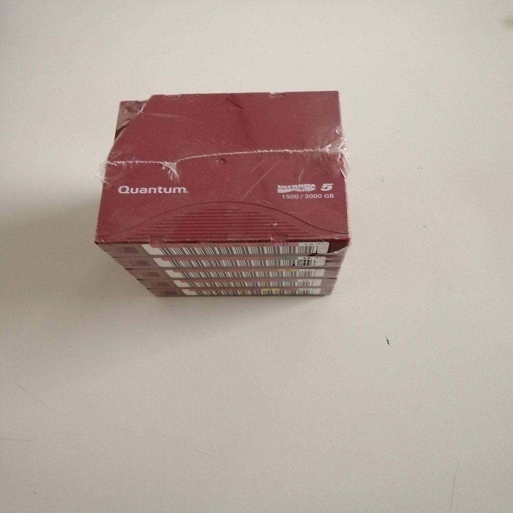 Quantum MR-L5MQN-01 Blank Data Tape