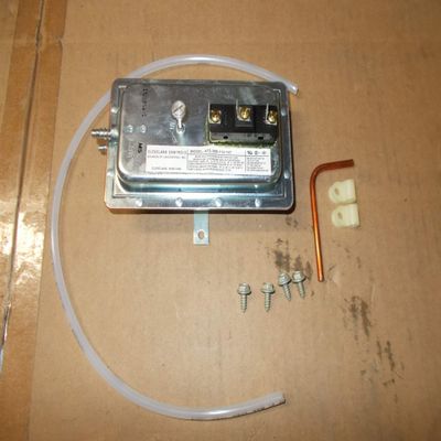 CLEVELAND CONTROLS AFS-298-112-147 Fan Fail Switch