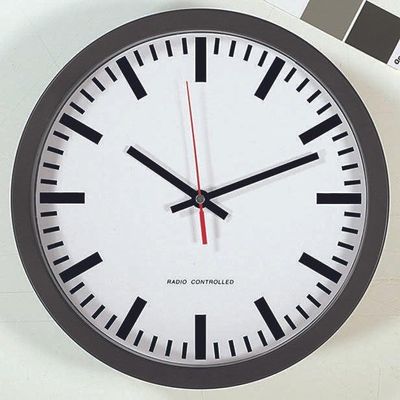 Betriebsausstatter - Clock radio, 300 mm, dial line beam, go. schw.