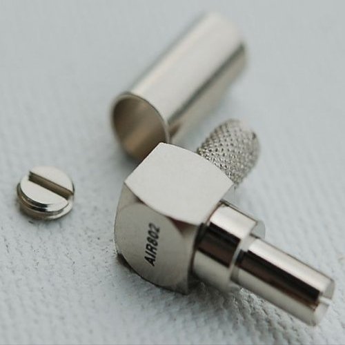 AIR802 TS-9 Plug Male Right Angle Connector for RG58 and 195-Series Cable