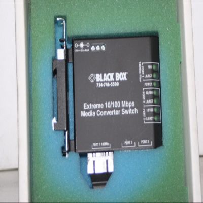 Black Box Ext SWT (4) 10/100 Rj45, (2) 100 Sm, 1300Nm, 20Km, Sc, 24Vdc, Din - LBH240A-PD-SSC-24