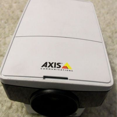 0435-001 | M1143-L NETWORK CAMERA H.264 30FPS IR LED ILLUMIN.