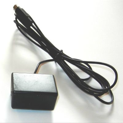 Blue Tooth Kit (Emitter 2 glasses) for DLP TV's, and any projector with 3 pin miniDin VESA emitter port