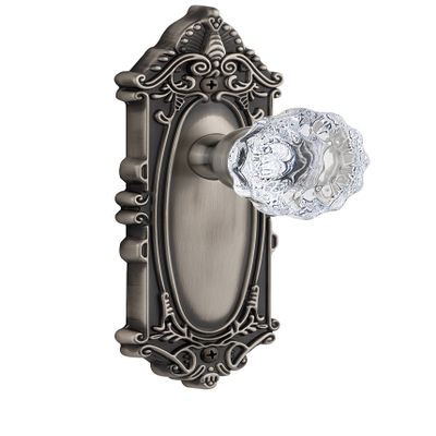 Grandeur Grande Victorian Plate with Fontainebleau Crystal Knob, Double Dummy, Antique Pewter