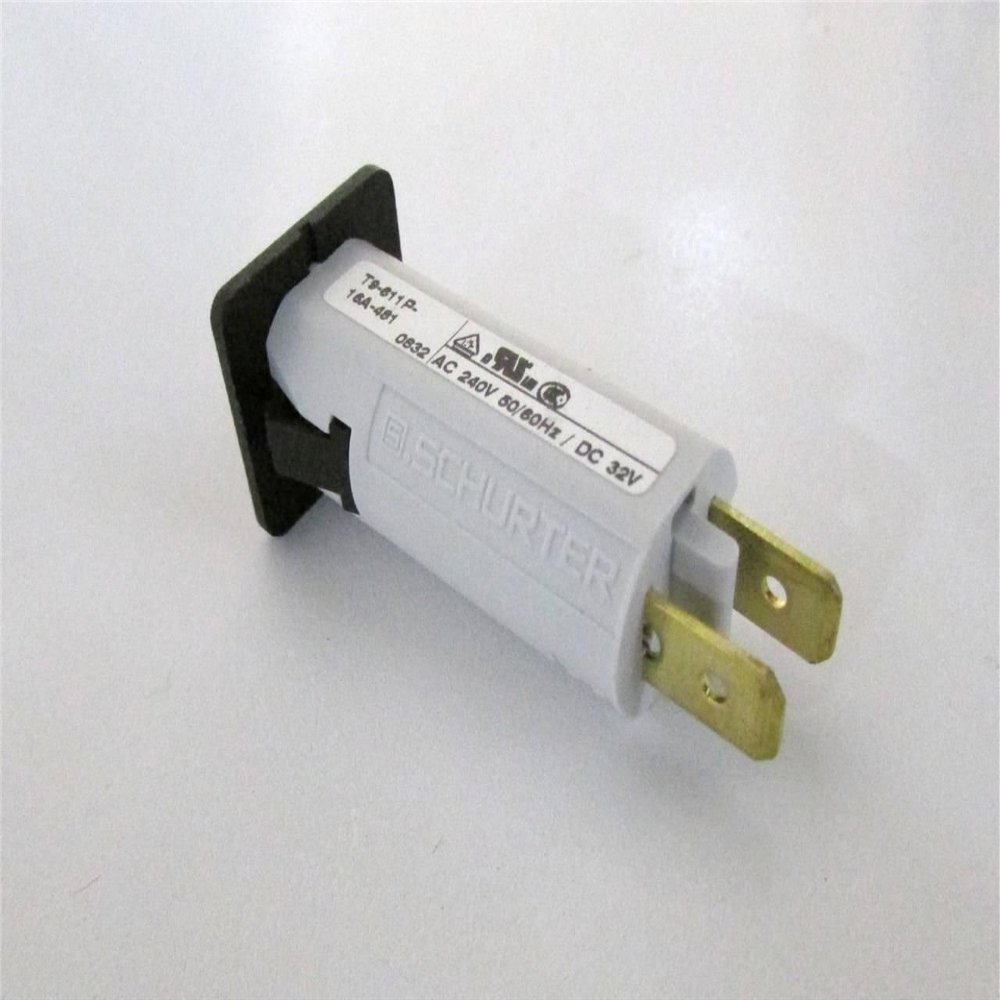 Circuit Breakers 16A 240V AC / 48V DC SNAP-IN MOUNT