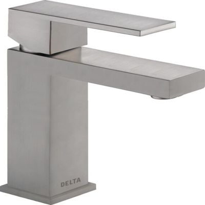 Delta Modern Brushed Nickel Bathroom Faucet 1 Hole, Single Hole Bathroom Sink Faucet for Vanity, Metal Push-Pop Drain Assembly, Stainless 567LF-SSPP