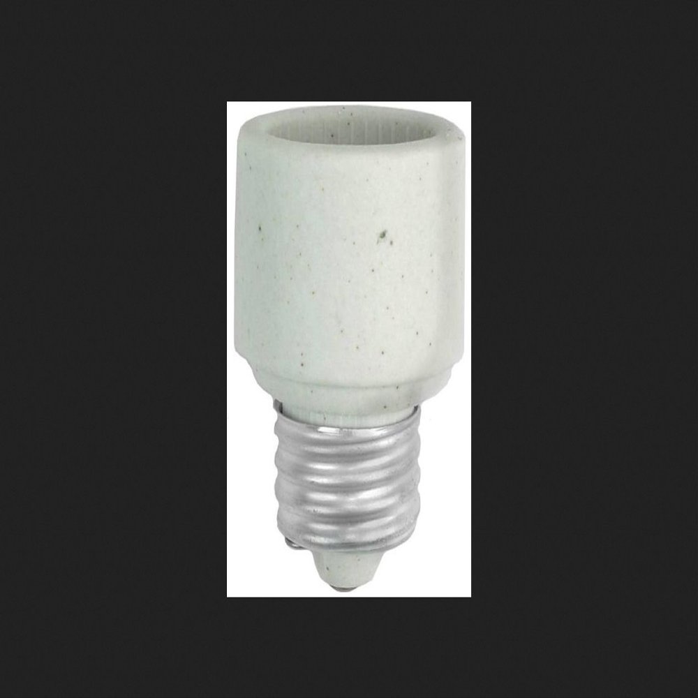 Socket Exten Porc E26 1-1/4in