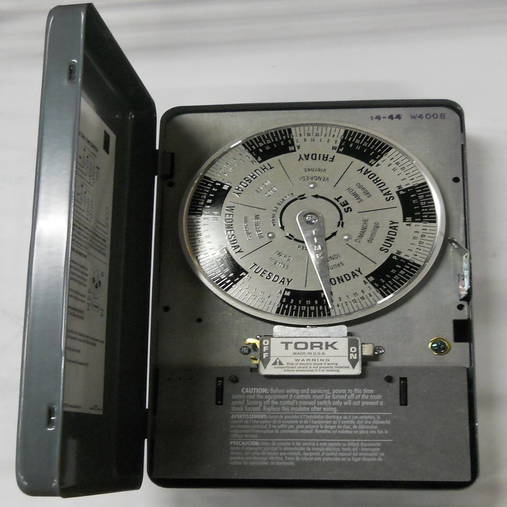 NSi Tork W400B 7 Day Time Switch Different Daily Schedules 120 Volt 4PST