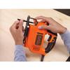 Black+Decker Stichsge, Pendelhubsge (520W, max. 70 mm Schnitttiefe, mit Softgriff, Sight-Line-Kanal, Schutzbgel, integrierte Sgeblasfunktion, ergonomische Griffe, inklusive Holzsgeblatt) KS701E view 4