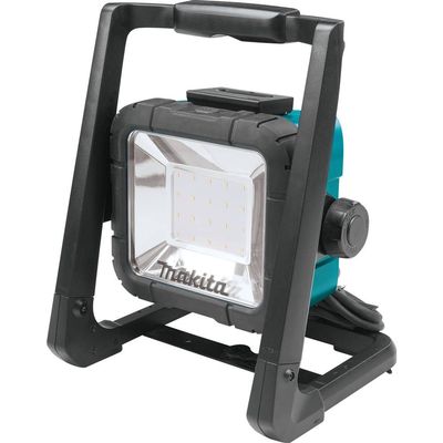 Makita DML805 18V LXT Lithium-Ion Cordless/Corded 20 L.E.D. Flood Light, Only