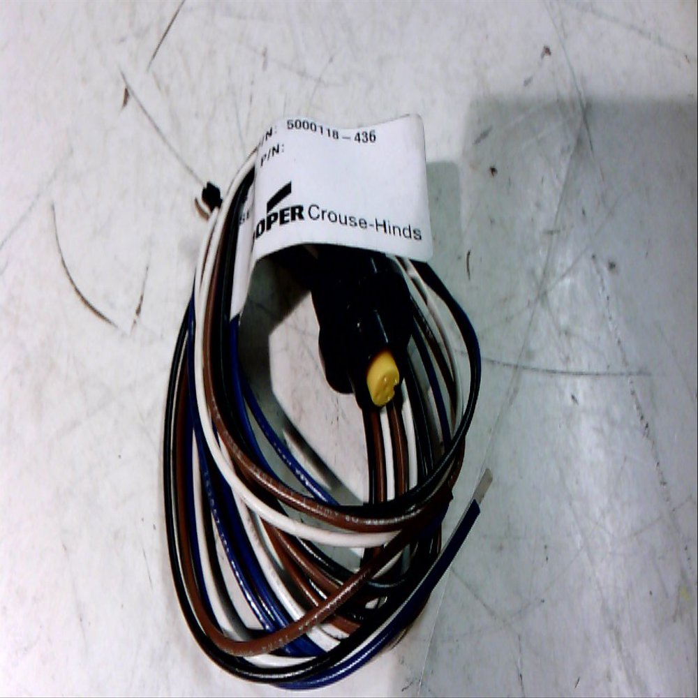 CROUSE HINDS 5000118-436 Cable Cord Set 300V 5AMP