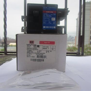 Cutler Hammer csr2125n 2 Pole Circuit Breaker by Cutler Hammer
