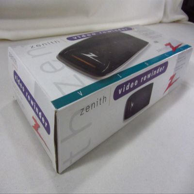 TopOne New in Box Zenith Video Rewinder VHS Cassette Tape New Zen 901 Model