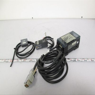 Keyence LX2-70 Laser Amplifier w/ LX2-12T & LX2-12R 12-24VDC 300mm Range