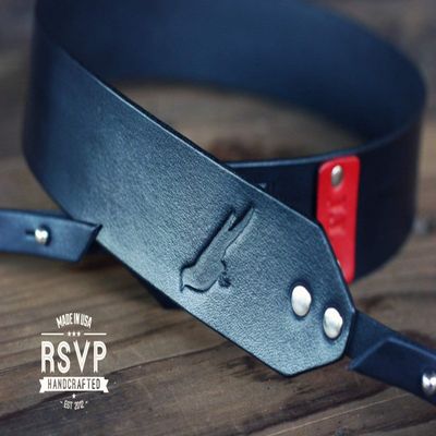 Custom Leather Camera Strap, Handmade personalized gift, Bird, hand stitched, Custom name, initials, neck strap, DSLR, SLR, shoulder strap