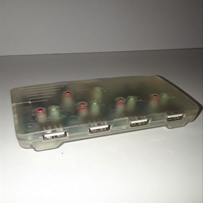 DirectNine Basics Brand for Stratitec USB 2.0 4 Port Hub