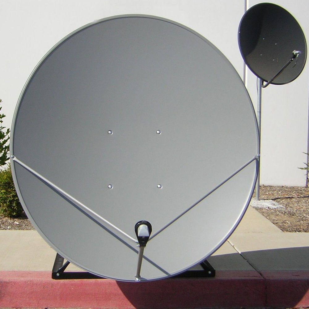 Geosat GeosatPro 1.2m Ku-Band Solid Offset Satellite Dish 120cm FTA Free to air