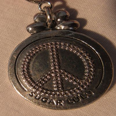 Lulu Art Charm - Peace sign
