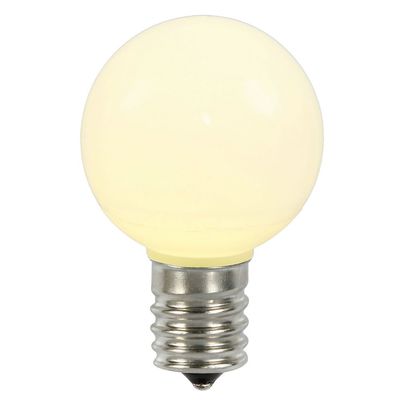 Vickerman 364536 - .96 watt G50 Warm White Ceramic LED Candelabra Screw (E12) Base (set of 5) Christmas Light Bulb (XLED5CG51)