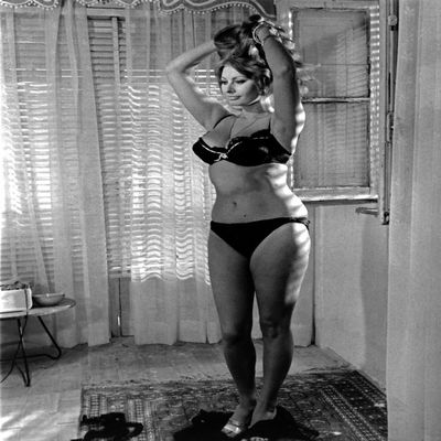 Film still featuring Sophia Loren Photo Print (8 x 10)