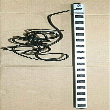 Tripp-LITE PS4816 Vertical 16-Outlet Port 120V Power Distribution Unit