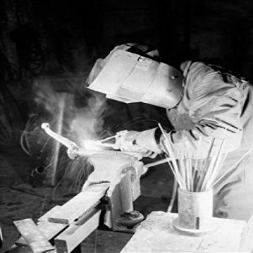 Posterazzi SAL255423123LARGE Welder at Work Poster Print, 24 x 36