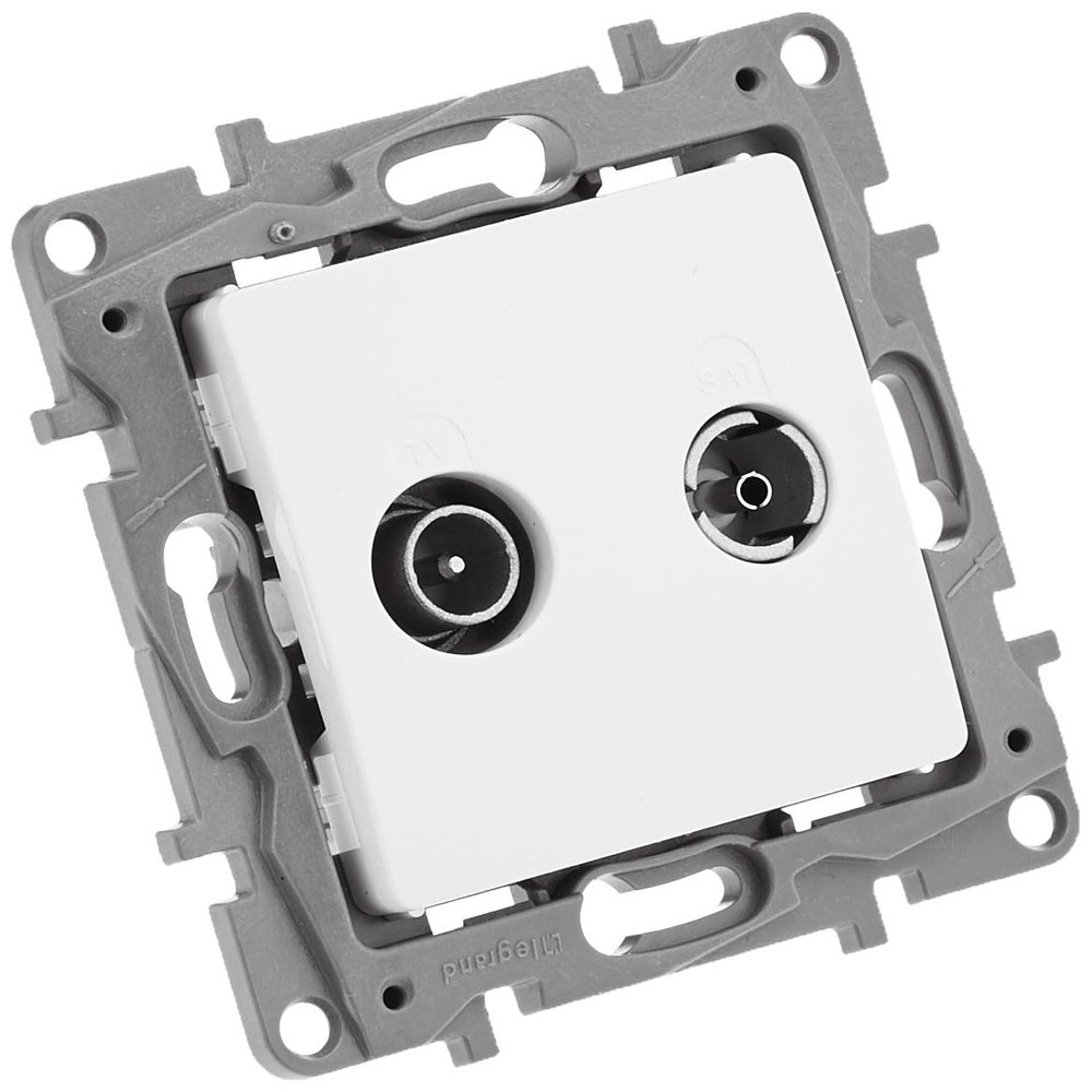 NL-Base TV/R-SAT INT 14DB BLAN
